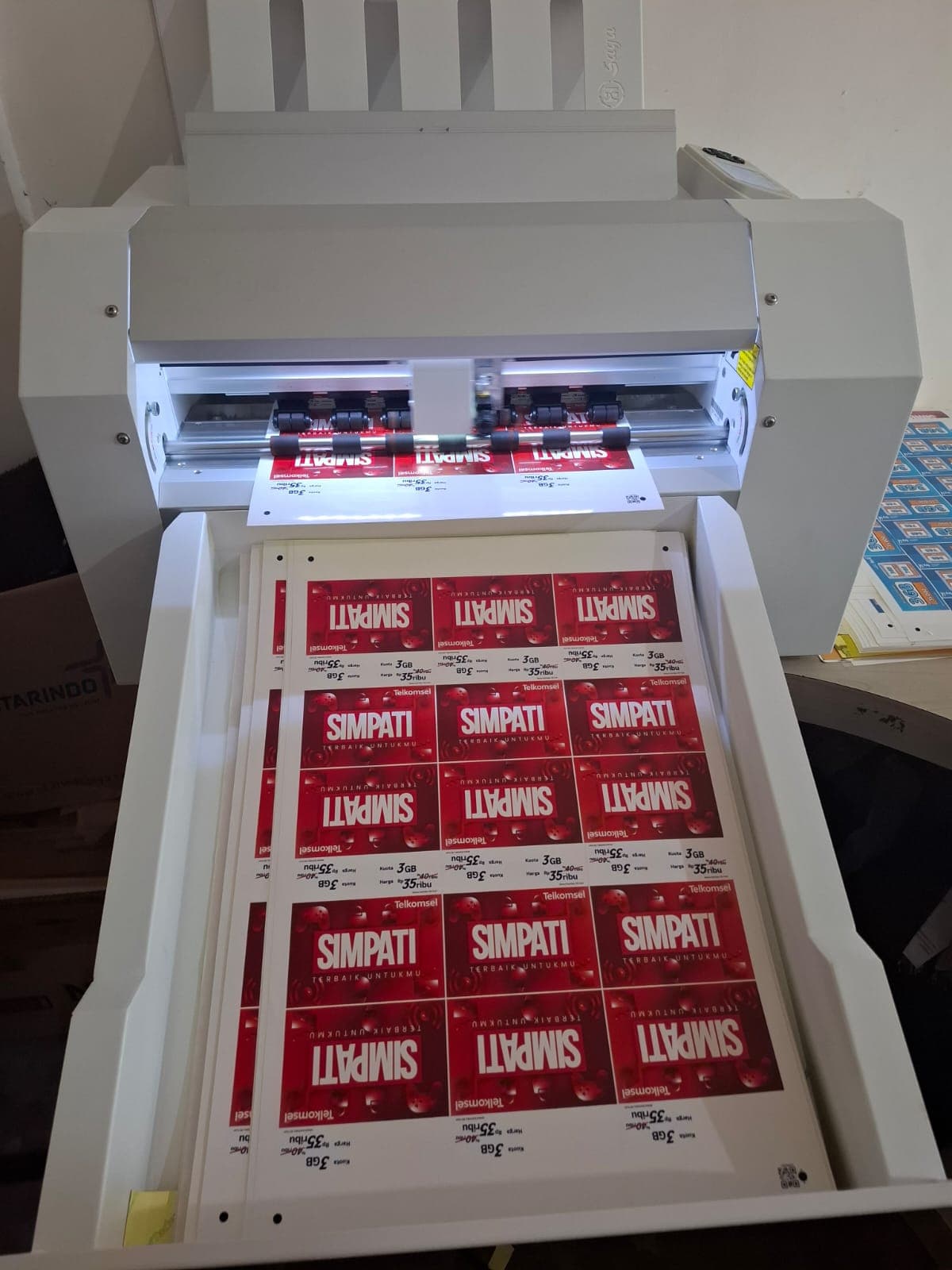 Cutting Stiker