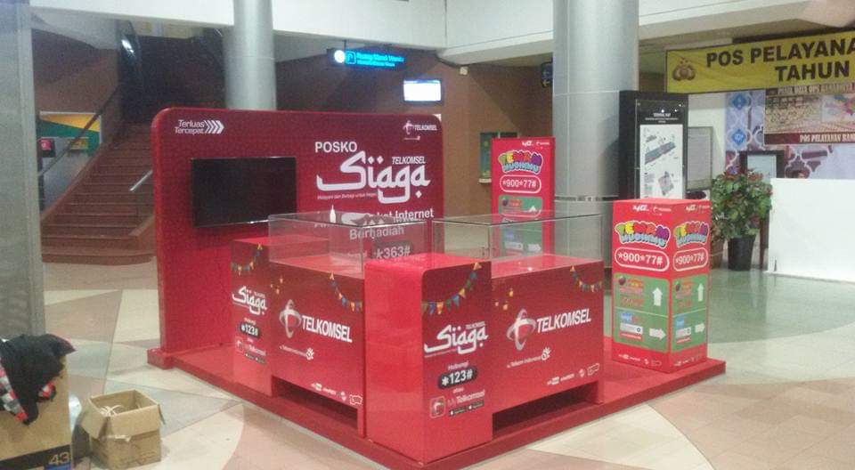 Branding Meja & Etalase 3