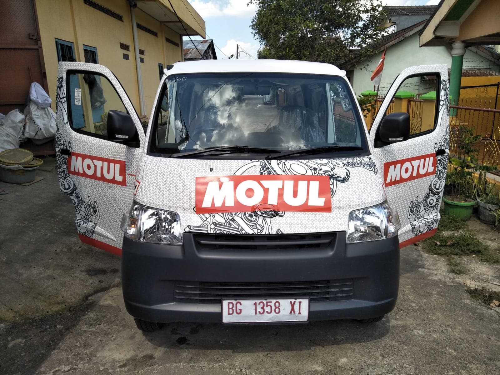 Car Branding 3