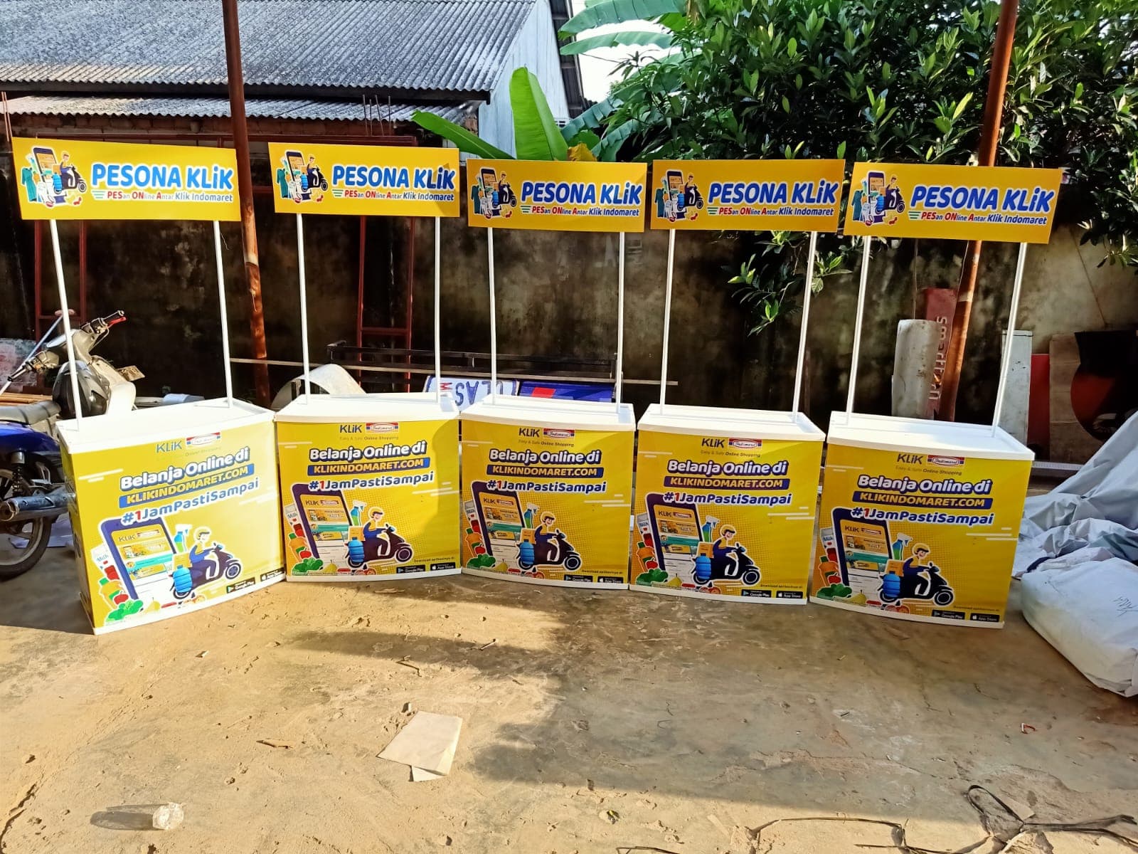 Event Desk 2